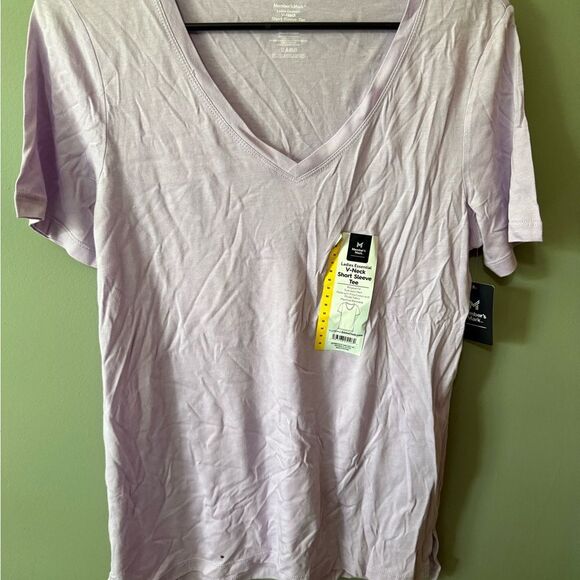 Member's Mark Women's Essential Short Sleebe Vneck Size M NWT Violet - Picture 5 of 9